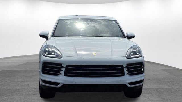 2021 Porsche Cayenne Base
