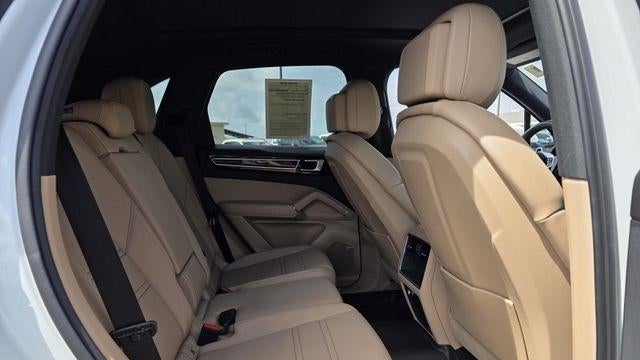 2021 Porsche Cayenne Base