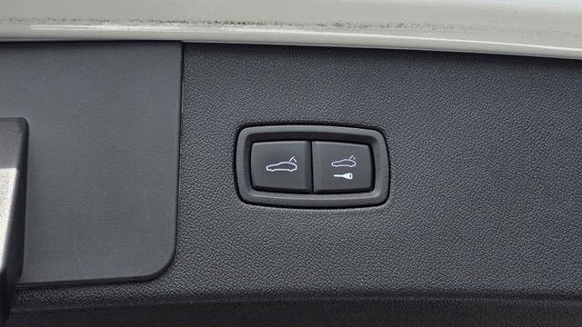 2021 Porsche Cayenne Base