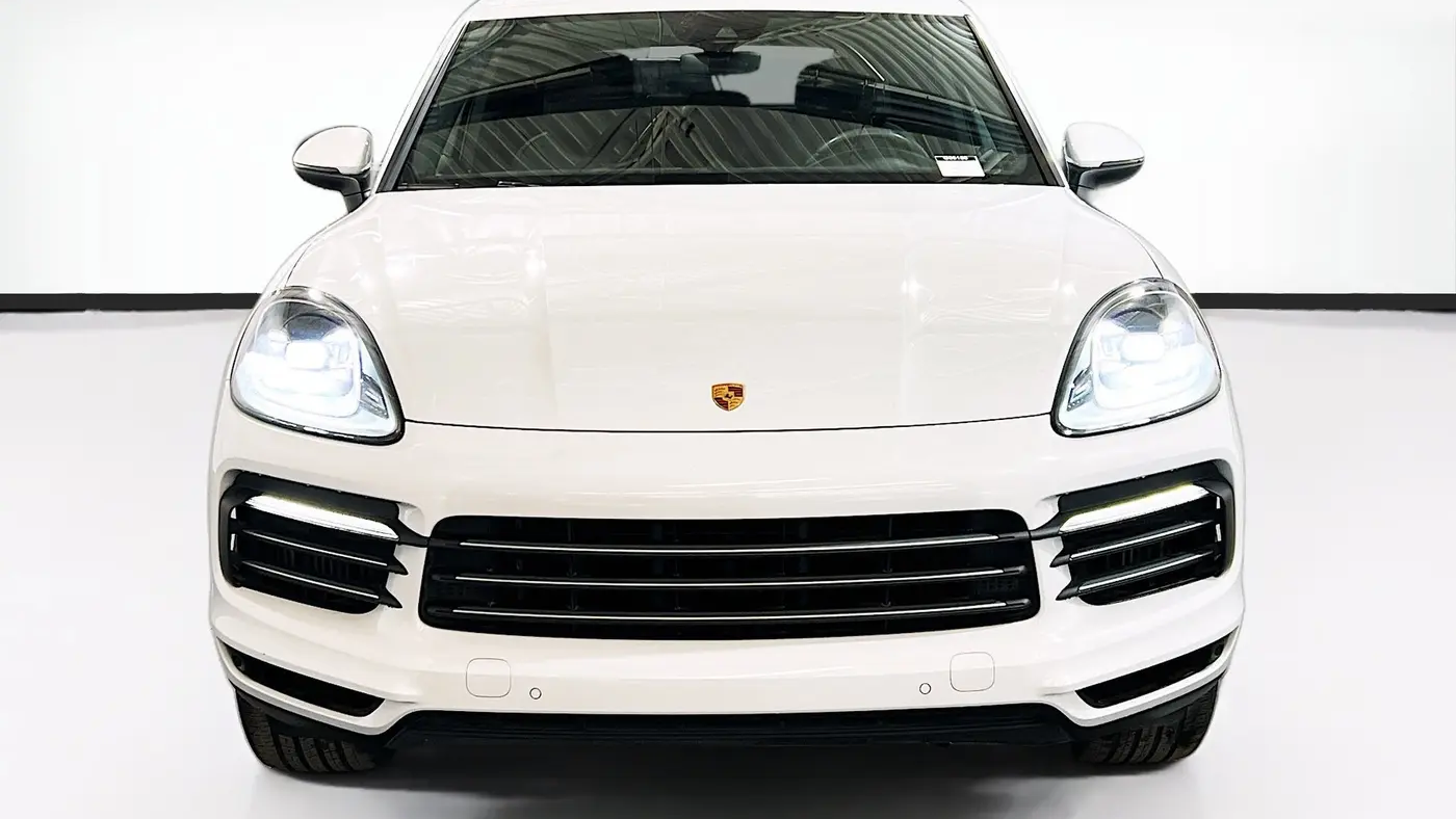 2022 Porsche Cayenne Base