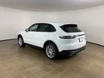2022 Cayenne Thumbnail 14