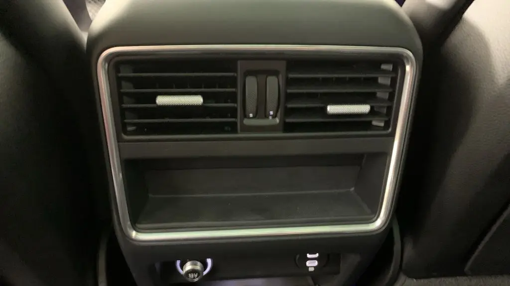 2022 Porsche Cayenne Base