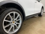 2022 Cayenne Thumbnail 9