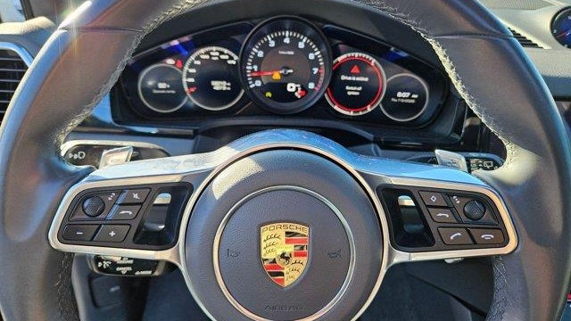 2019 Porsche Cayenne Base