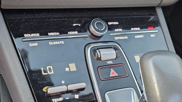 2019 Porsche Cayenne Base