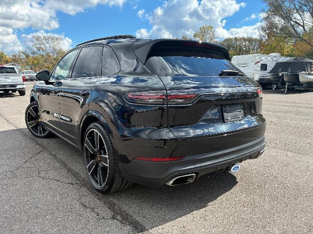 2020 Porsche Cayenne - $26,900