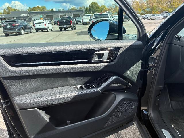 2020 Porsche Cayenne - $26,900