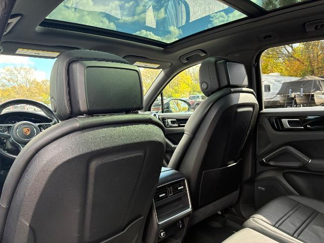 2020 Porsche Cayenne - $26,900