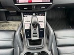 2021 Cayenne Thumbnail 32