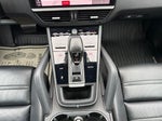 2021 Cayenne Thumbnail 32