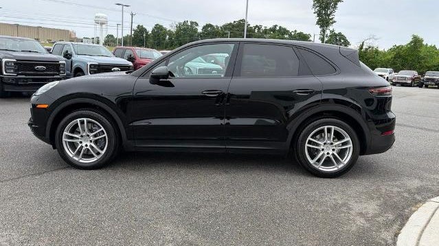 2021 Porsche Cayenne Base