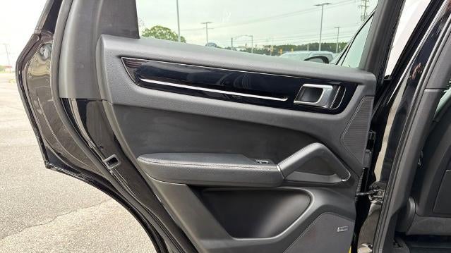 2021 Porsche Cayenne Base