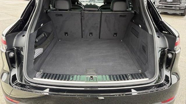 2021 Porsche Cayenne Base