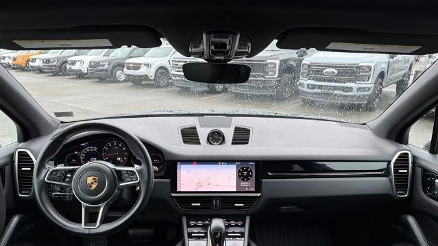 2021 Porsche Cayenne Base