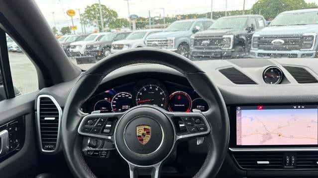 2021 Porsche Cayenne Base