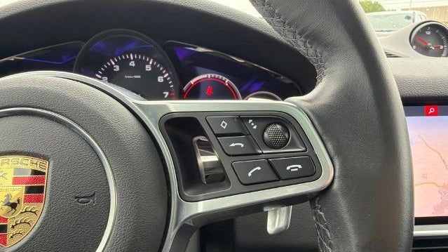 2021 Porsche Cayenne Base
