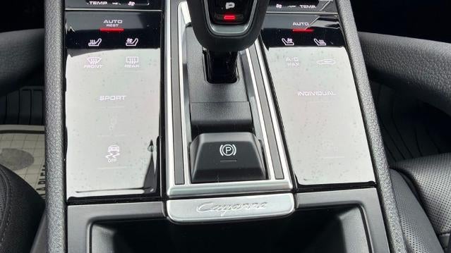 2021 Porsche Cayenne Base