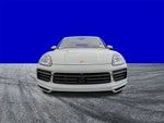 2022 Cayenne Thumbnail 9