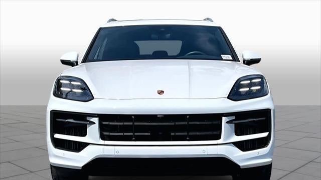 2025 Porsche Cayenne Base