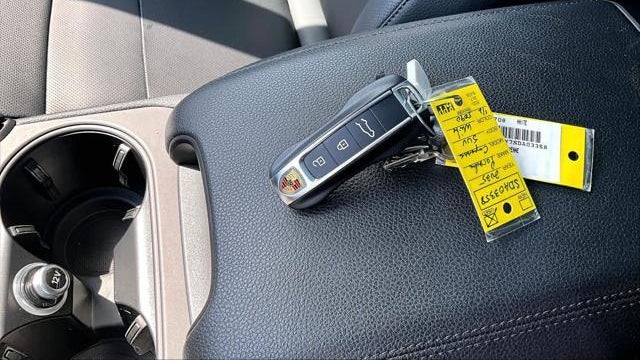 2025 Porsche Cayenne Base