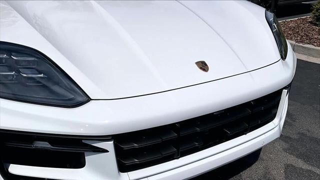 2025 Porsche Cayenne Base