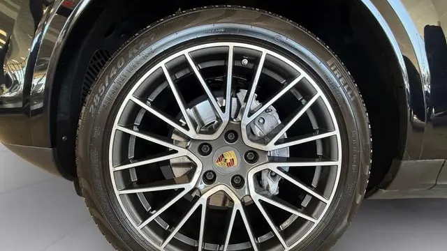 2019 Porsche Cayenne Base