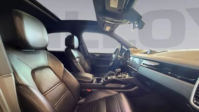 2019 Porsche Cayenne Base