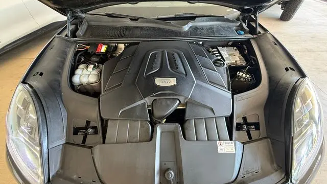 2019 Porsche Cayenne Base