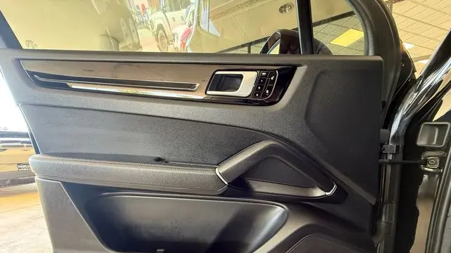 2019 Porsche Cayenne Base