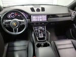 2021 Cayenne Thumbnail 9