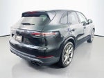 2023 Cayenne Thumbnail 7