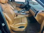 2023 Cayenne Thumbnail 17