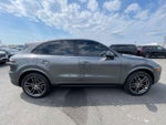 2020 Cayenne Thumbnail 9
