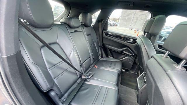 2020 Porsche Cayenne Base