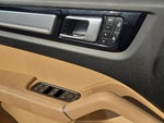 2023 Cayenne Thumbnail 23