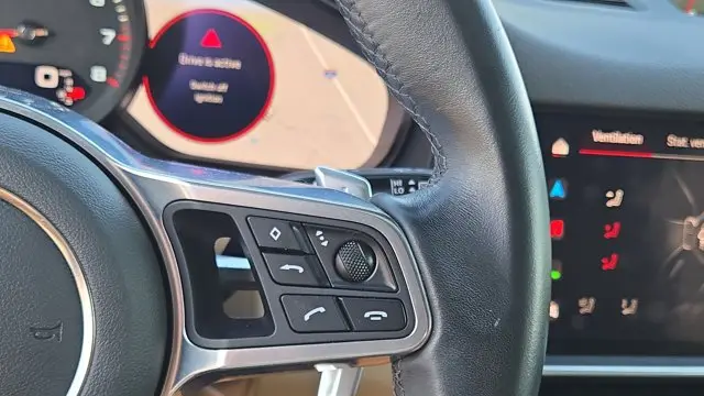 2023 Porsche Cayenne Platinum Edition