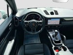 2023 Cayenne Thumbnail 23