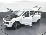 2025 Cayenne Thumbnail 75