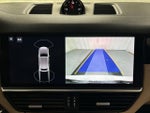 2019 Cayenne Thumbnail 15