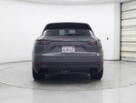 2019 Cayenne Thumbnail 6