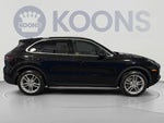 2023 Cayenne Thumbnail 5