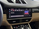 2023 Cayenne Thumbnail 26
