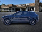 2023 Cayenne Thumbnail 4