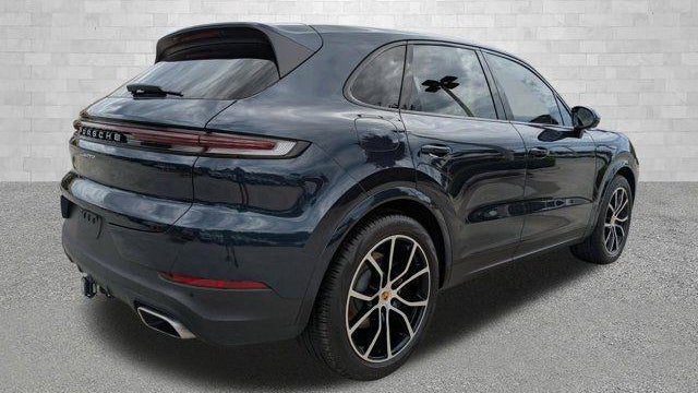 2024 Porsche Cayenne Base