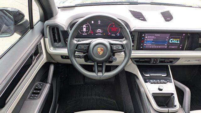 2024 Porsche Cayenne Base