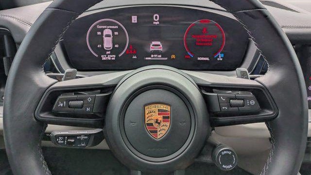2024 Porsche Cayenne Base