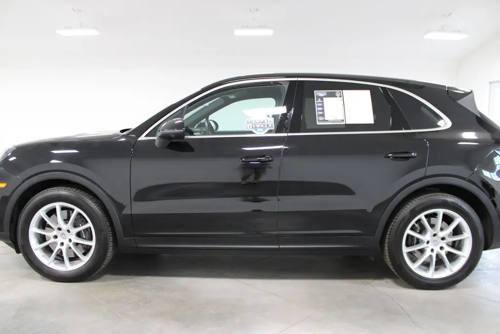 2024 Porsche Cayenne - $66,998