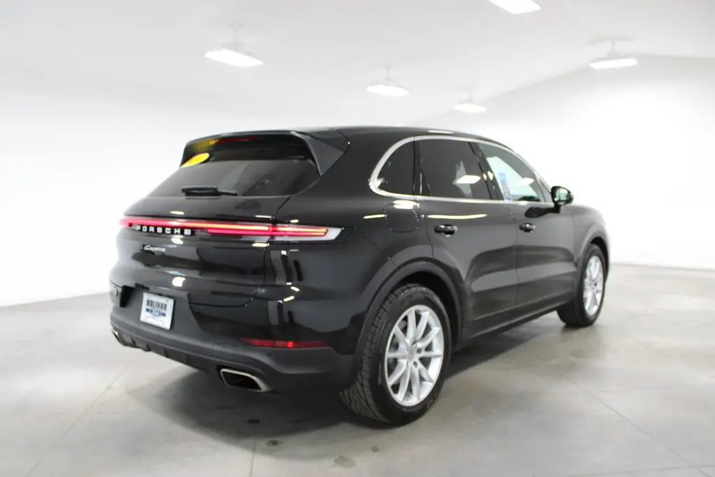 2024 Porsche Cayenne - $66,998