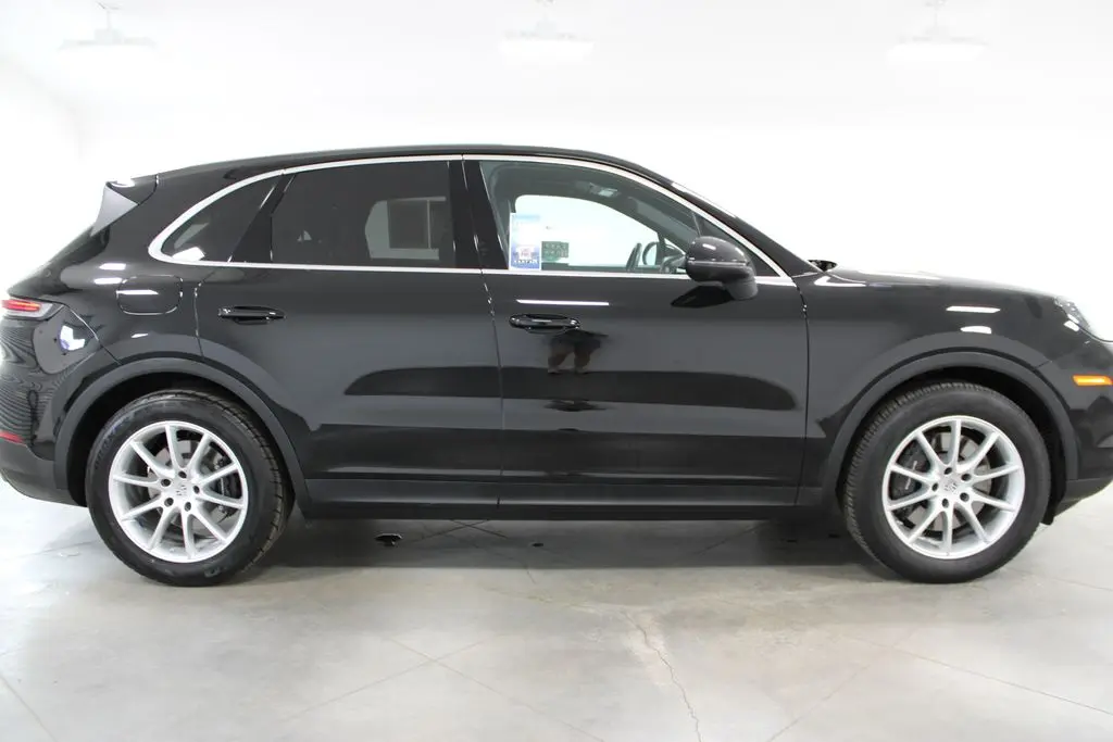 2024 Porsche Cayenne - $66,998