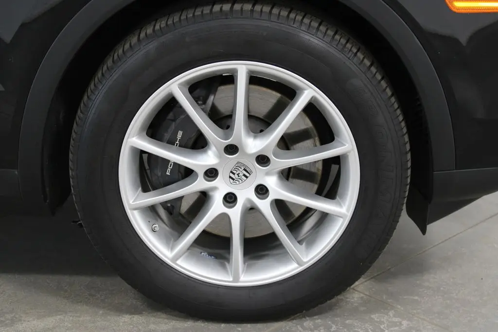 2024 Porsche Cayenne - $66,998